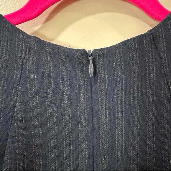 Theory Shift Dress Women L Blue Navy Striped Short Sleeve Mock Neck Classic - Picture 6 of 8